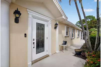 8522 SE Retreat Drive, Hobe Sound, FL 33455 - Photo 8