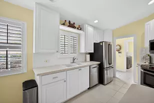 8522 SE Retreat Dr, Hobe Sound, FL 33455 - Photo 18