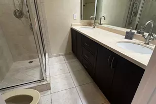 730 NW 98th Cir, Plantation, FL 33324 - Photo 6