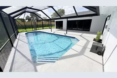 712 E Boulevard Chatelaine, Delray Beach, FL 33445 - Photo 4
