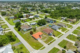1701 SW Cashmere Blvd, Port Saint Lucie, FL 34953 - Photo 4