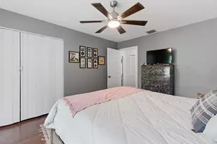 16888 Hialeah Dr W, The Acreage, FL 33470 - Photo 28