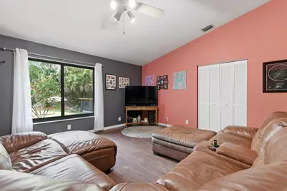 16888 Hialeah Drive W, The Acreage, FL 33470 - Photo 20