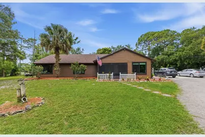 16888 Hialeah Drive W, The Acreage, FL 33470 - Photo 2