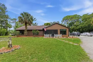 16888 Hialeah Dr W, The Acreage, FL 33470 - Photo 2