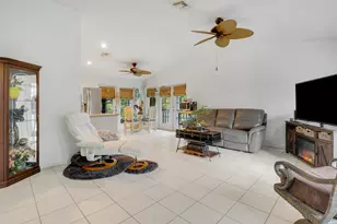 17146 79th Ct N, The Acreage, FL 33470 - Photo 4