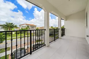 9027 Grand Prix Ln, Boynton Beach, FL 33472 - Photo 36