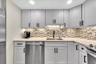3909 N Ocean Blvd, Fort Lauderdale, FL 33308 - Photo 4