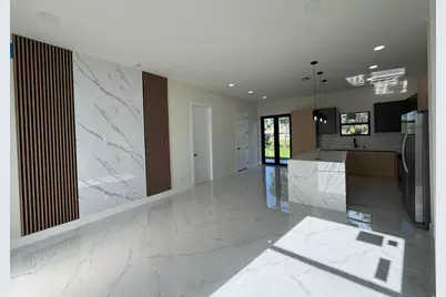 515 Kingsbury Lane, Lehigh Acres, FL 33974 - Photo 2