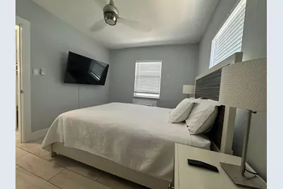 119 Sunrise Avenue #A, Lantana, FL 33462 - Photo 10