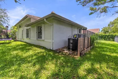 4911 NW 96th Drive, Coral Springs, FL 33076 - Photo 34
