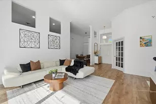 4911 NW 96th Dr, Coral Springs, FL 33076 - Photo 2