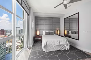 347 N New River Dr E, Fort Lauderdale, FL 33301 - Photo 32