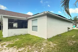 2326 SW Antiquera St, Port Saint Lucie, FL 34953 - Photo 20