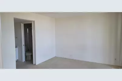 2425 Presidential Way #402, West Palm Beach, FL 33401 - Photo 14