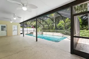 126 Hidden Hollow Dr, Palm Beach Gardens, FL 33418 - Photo 42