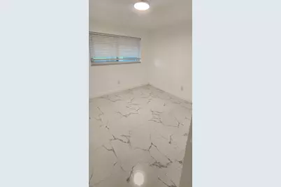3205 NW 87th Avenue, Coral Springs, FL 33065 - Photo 16