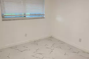 3205 NW 87th Ave, Coral Springs, FL 33065 - Photo 16