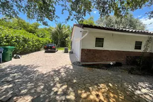 3205 NW 87th Ave, Coral Springs, FL 33065 - Photo 4