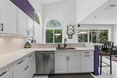 11642 NW 13th Manor, Coral Springs, FL 33071 - Photo 12