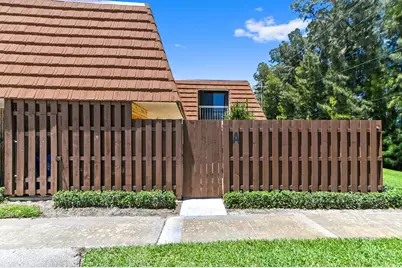 825 Center Street #12a, Jupiter, FL 33458 - Photo 4