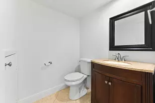 825 Center St, Jupiter, FL 33458 - Photo 12