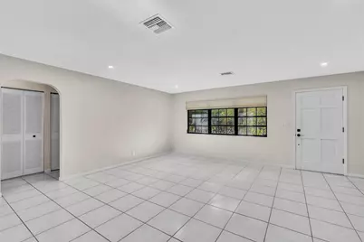 321 SW 30th Terrace, Deerfield Beach, FL 33442 - Photo 6