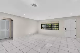 321 SW 30th Terrace, Deerfield Beach, FL 33442 - Photo 6