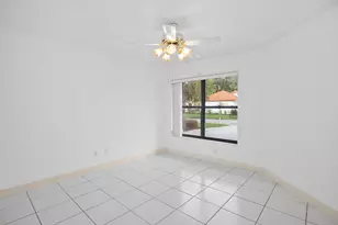 2735 SW Mariposa Cir, Palm City, FL 34990 - Photo 18