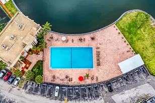 2000 Atlantic Shores Blvd, Hallandale Beach, FL 33009 - Photo 2
