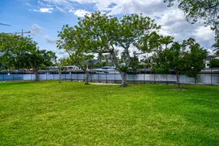 2000 Atlantic Shores Blvd, Hallandale Beach, FL 33009 - Photo 4
