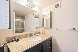 2000 Atlantic Shores Blvd, Hallandale Beach, FL 33009 - Photo 34