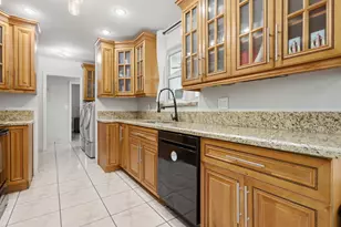 6448 Custer St, Hollywood, FL 33024 - Photo 6