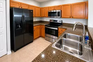 9064 Plymouth Pl, Tamarac, FL 33321 - Photo 10