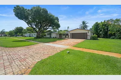 6850 NW 7th Street, Plantation, FL 33317 - Photo 30