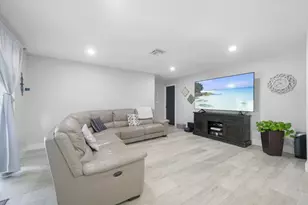 6850 NW 7th St, Plantation, FL 33317 - Photo 6