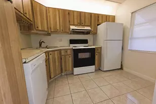 5445 Glenda St, West Palm Beach, FL 33417 - Photo 10