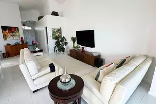 109 Derby Ln, Royal Palm Beach, FL 33411 - Photo 6