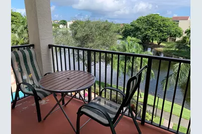 2105 Lavers Circle #407, Delray Beach, FL 33444 - Photo 2