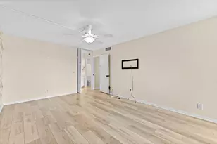 5250 Woodland Lakes Dr, Palm Beach Gardens, FL 33418 - Photo 22