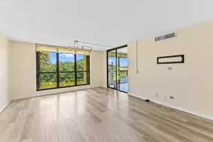 5250 Woodland Lakes Dr, Palm Beach Gardens, FL 33418 - Photo 6