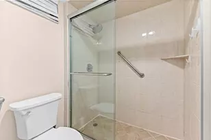 5250 Woodland Lakes Dr, Palm Beach Gardens, FL 33418 - Photo 26
