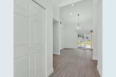 12691 N 40th St Street N, The Acreage, FL 33411 - Photo 2