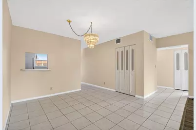 201 Oxford 600, West Palm Beach, FL 33417 - Photo 8