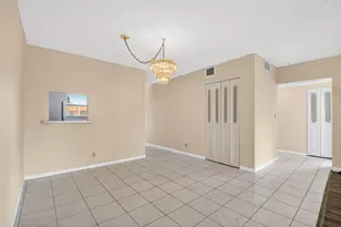 201 Oxford 600, West Palm Beach, FL 33417 - Photo 8