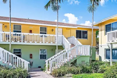 242 NE 12th Street #2, Delray Beach, FL 33444 - Photo 8