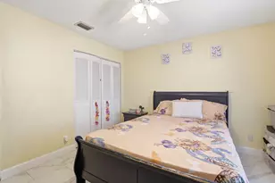 4325 Lucerne Villas Ln, Greenacres, FL 33467 - Photo 38