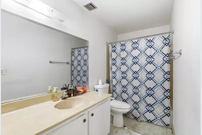 4325 Lucerne Villas Lane, Greenacres, FL 33467 - Photo 40