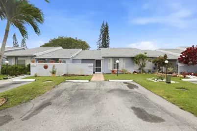 4325 Lucerne Villas Lane, Greenacres, FL 33467 - Photo 52
