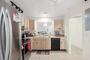 4235 Lucerne Villas Ln, Greenacres, FL 33467 - Photo 16
